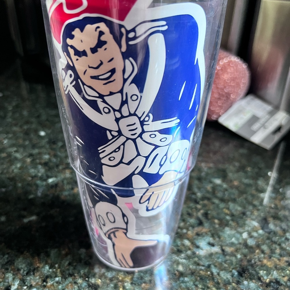 SUPER-BOWL 2026 Vintage 2012 Tervis 24 oz. Tumbler New England Patriots no lid